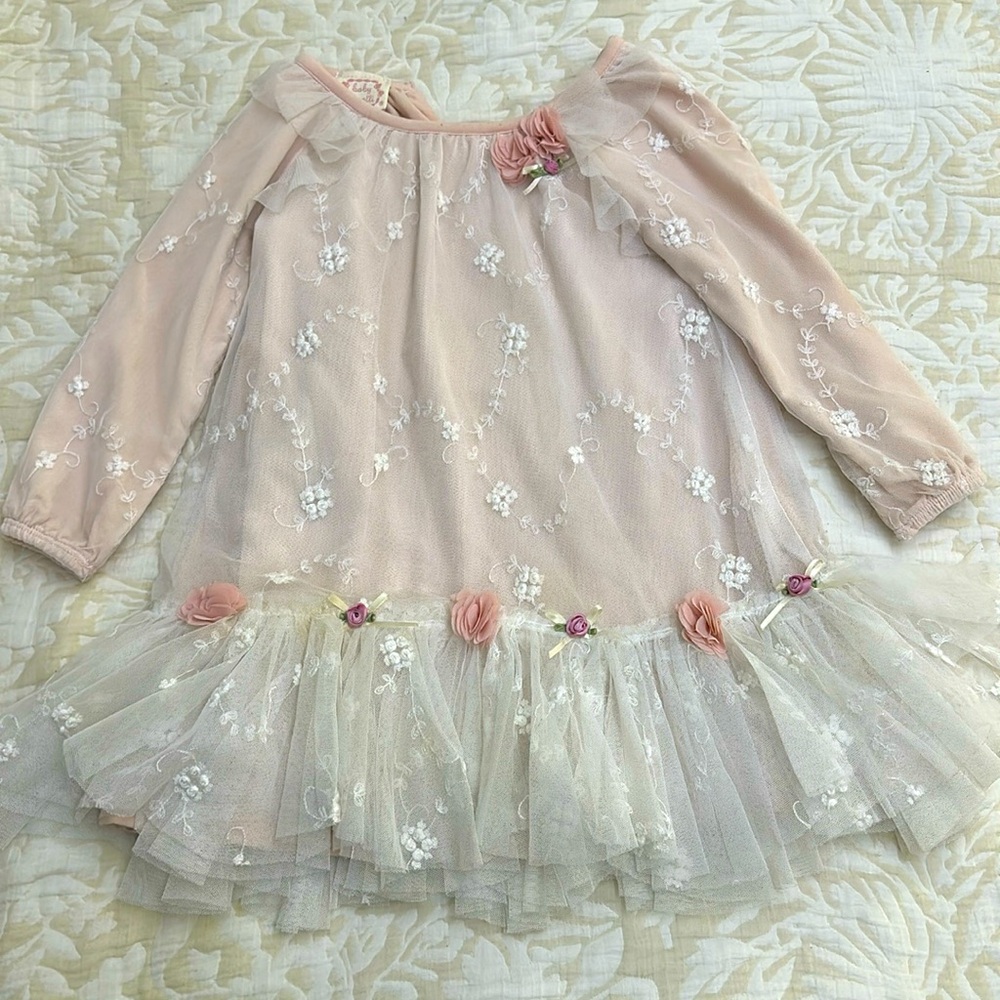 Preowned beautiful mash with soft lining dress for toddler girl age 3T.